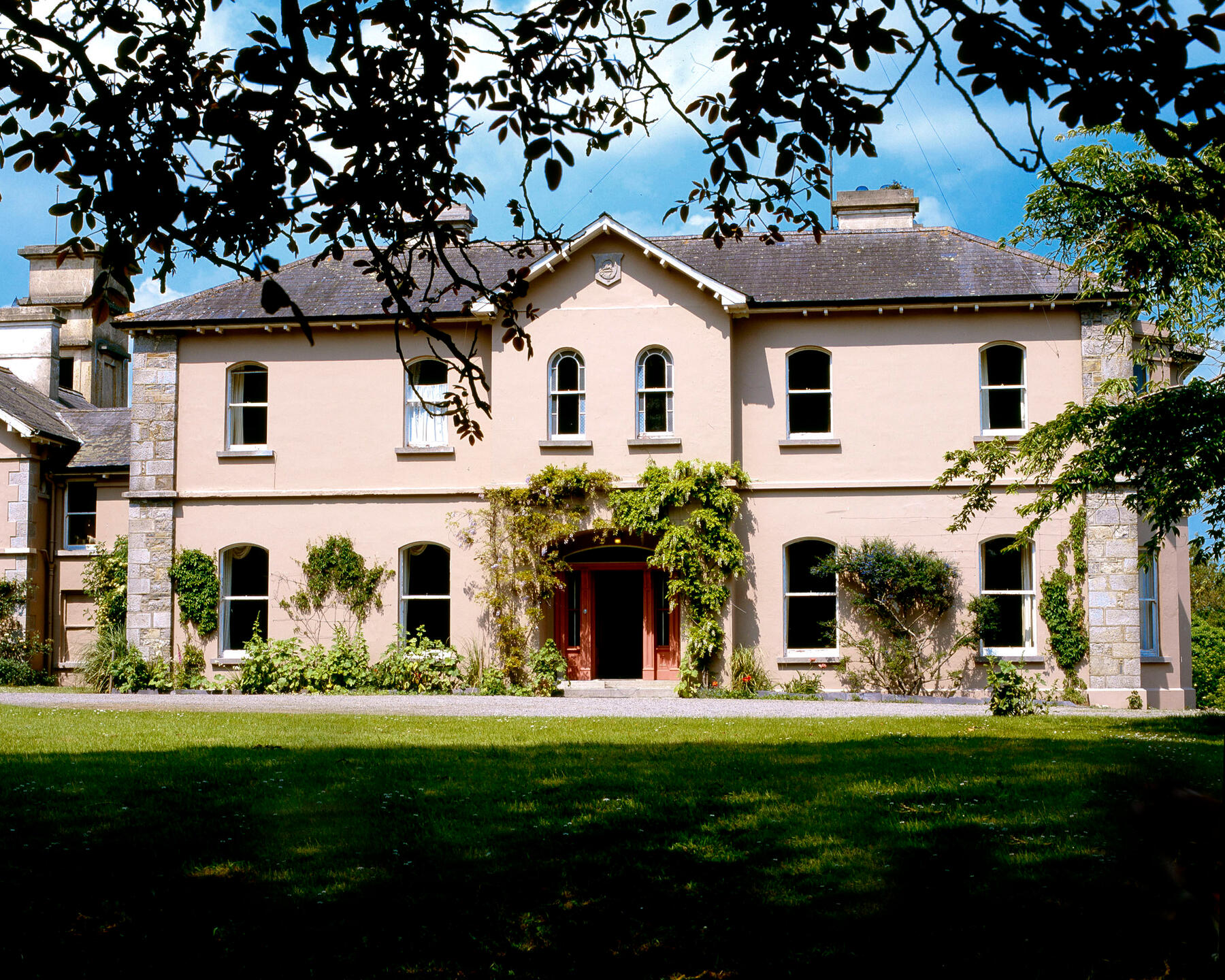 Rossnaree House and Gardens Weekend Retreat